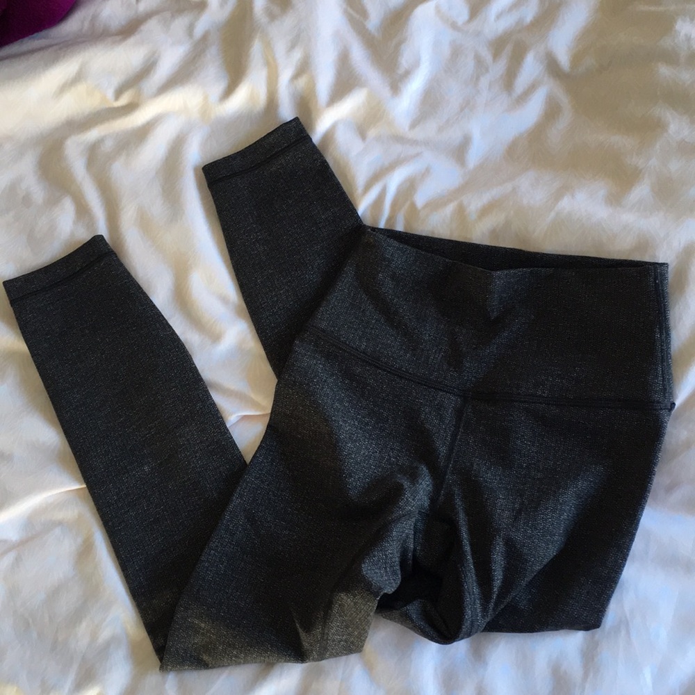 Lululemon Wunder Under Luon 7/8 pant